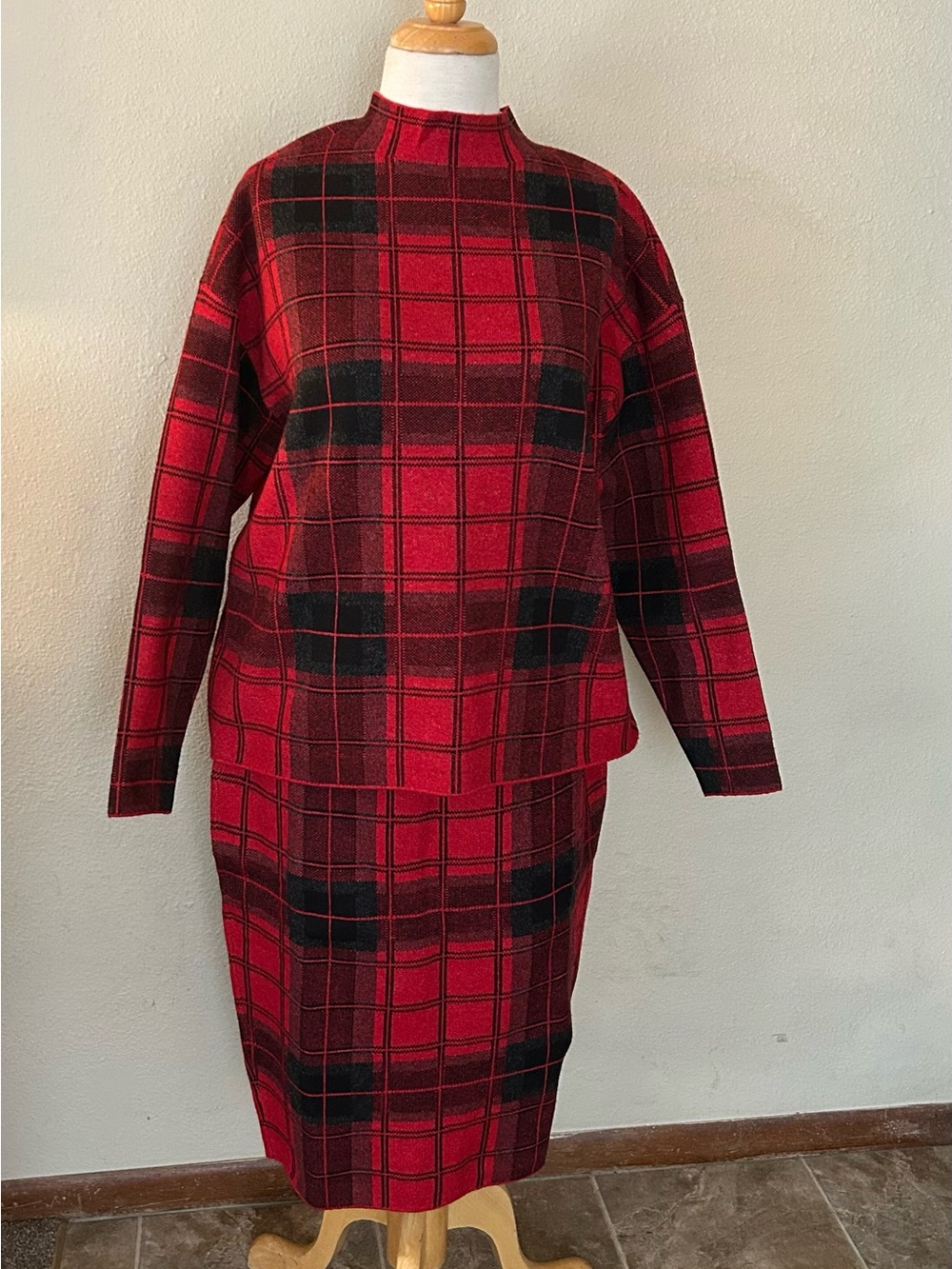 Lane Bryant Red Black Plaid Mock Neck Sweater Skirt Set Plus Sz 14/16